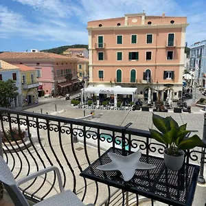 Nonna Ita Santa Teresa Gallura