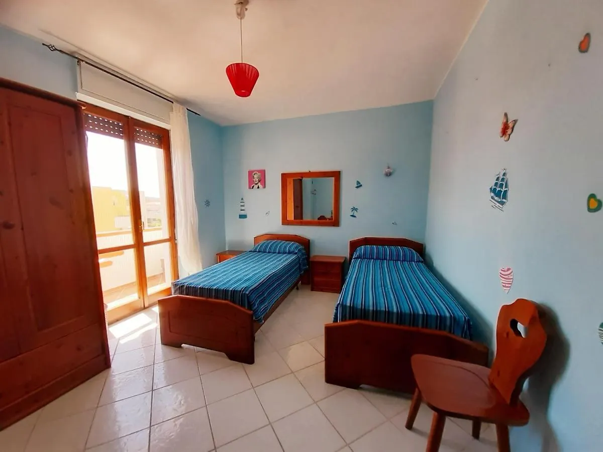 Accogliente Trilocale A Santa Teresa Gallura Italy